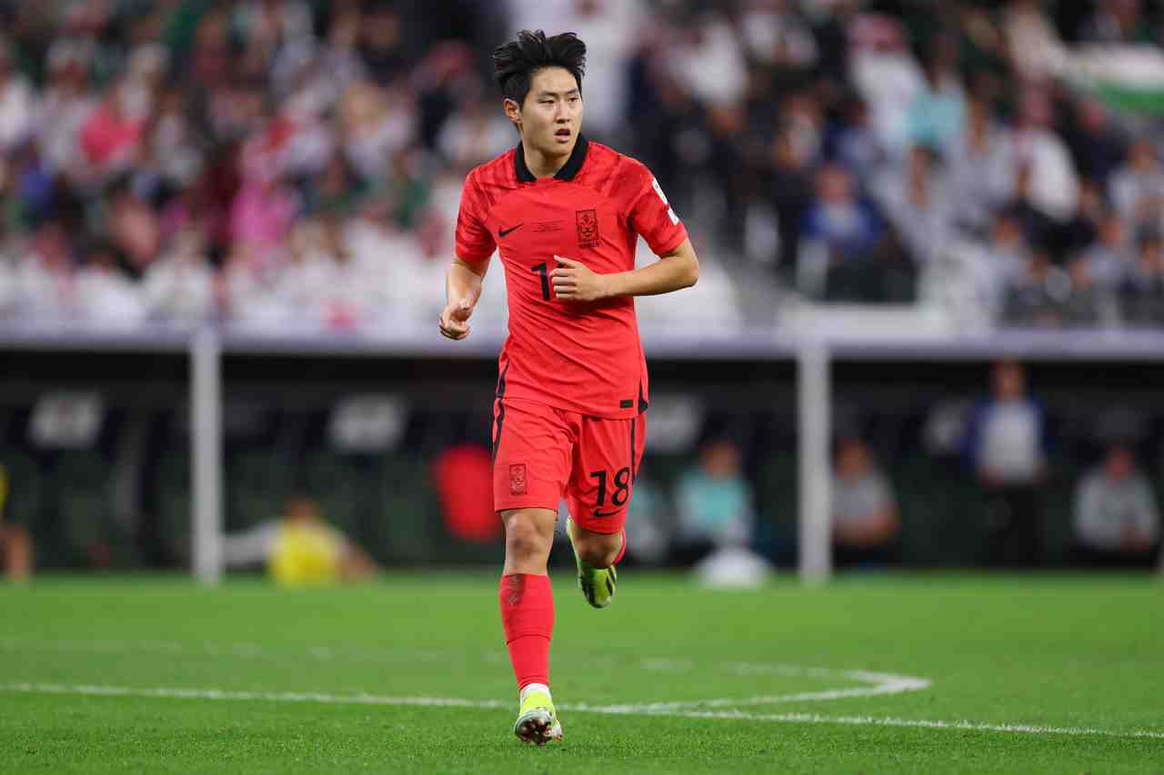 世体:李刚仁在韩国队自由度远不及在马竞,这限制了他的创造力